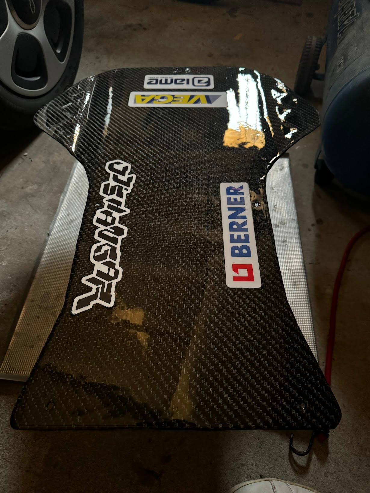 Fond plat et plancher de karting en fibre de carbone fabriqué pour la compétition